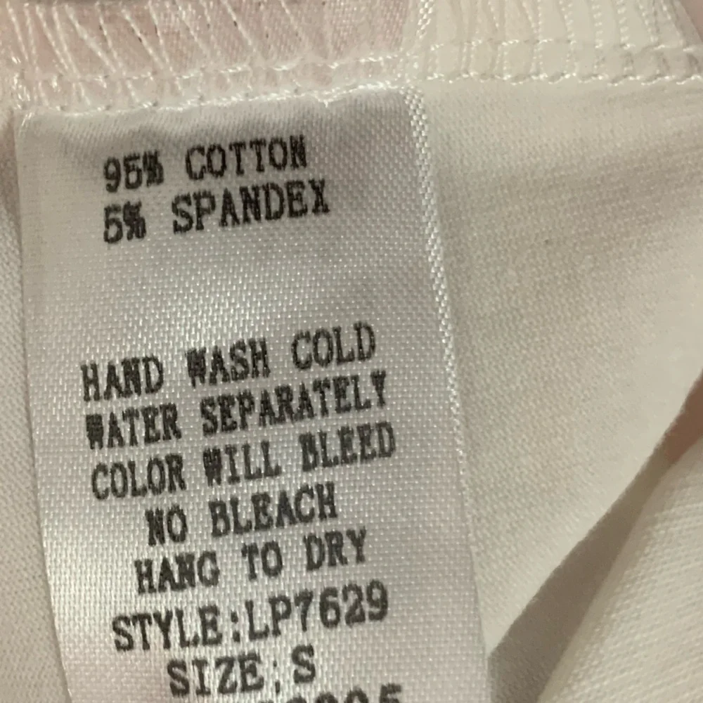 Elegant White  Short Sleeve Tee Women S - Picture 6 of 6